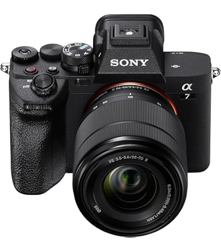 Amazon.com : Sony α7 IV Mirrorless Camera Kit (ILCE-7M4K/B) with